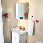 Small House In Bodrum 아파트