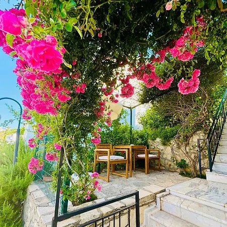 Small House In Bodrum Апартаменты *